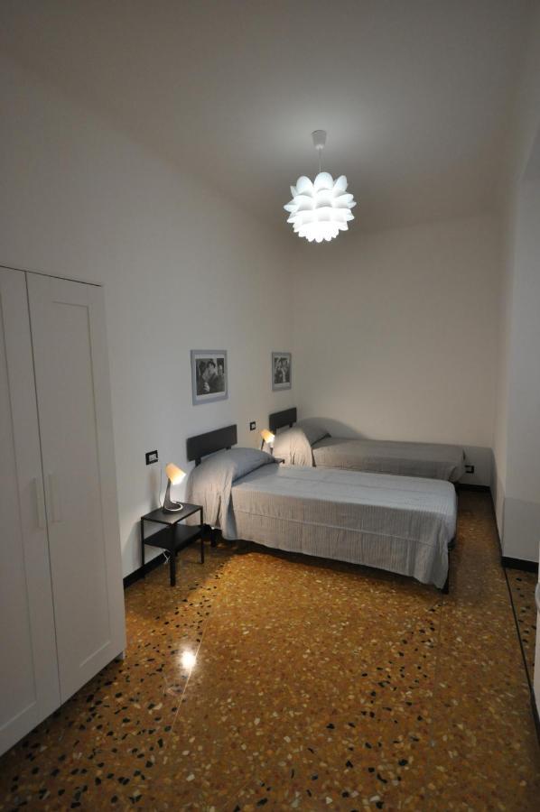 Perdianahouse Waterfront Daire Cenova Dış mekan fotoğraf