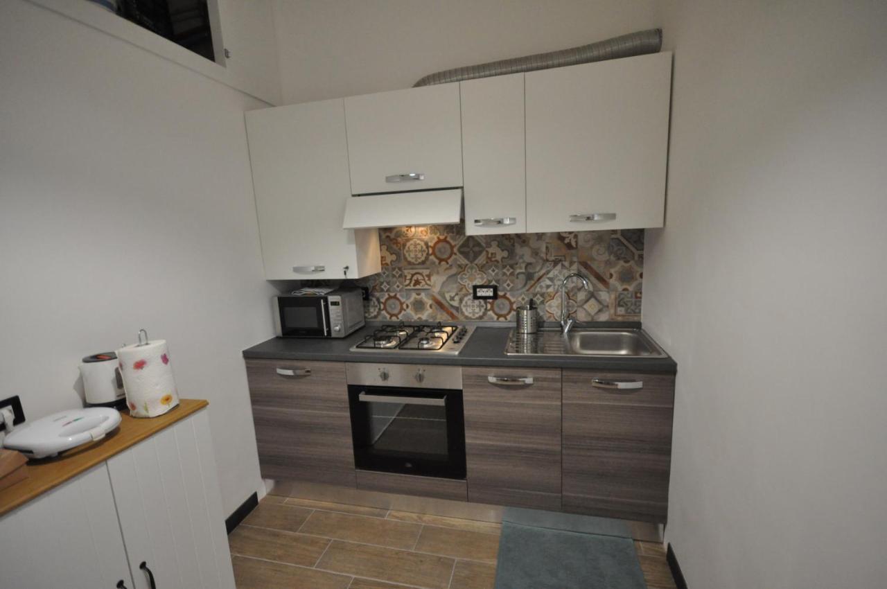 Perdianahouse Waterfront Daire Cenova Dış mekan fotoğraf