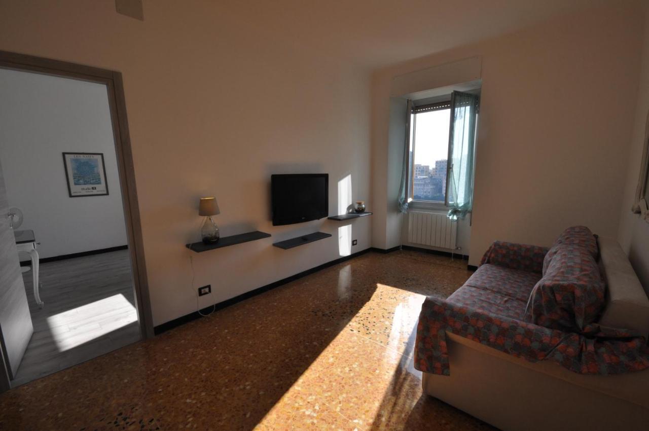 Perdianahouse Waterfront Daire Cenova Dış mekan fotoğraf